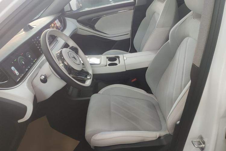 Used VOYAH FREE 2025 318 318 km Rear-Drive Touring Edition Left Front Seat