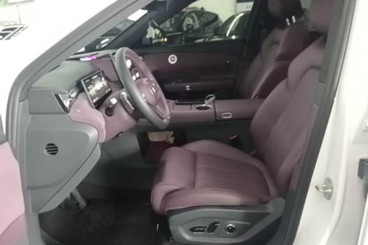 Used VOYAH FREE 2025 Model FREE+ Four-Wheel-Drive Qiankun Edition Left Front Seat