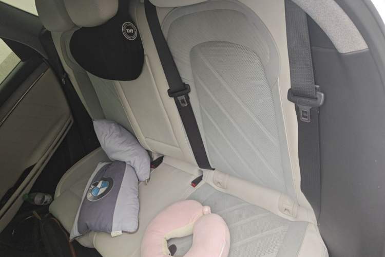 Used VOYAH FREE 2025 318 318 km Rear-Drive Touring Edition Left Rear Seat