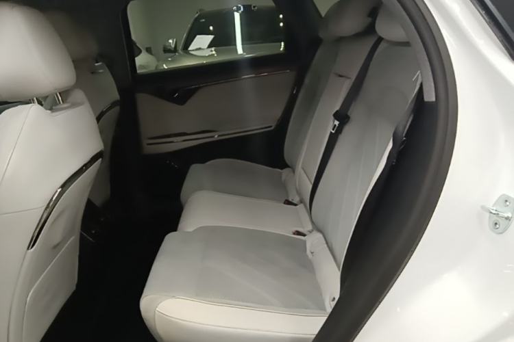 Used VOYAH FREE 2025 318 318 km Rear-Drive Touring Edition Left Rear Seat