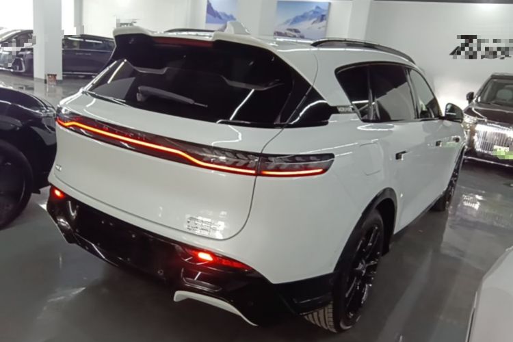 Used VOYAH FREE 2025 318 259 km All-Wheel-Drive Exploration Edition Rear Right 45 Deg