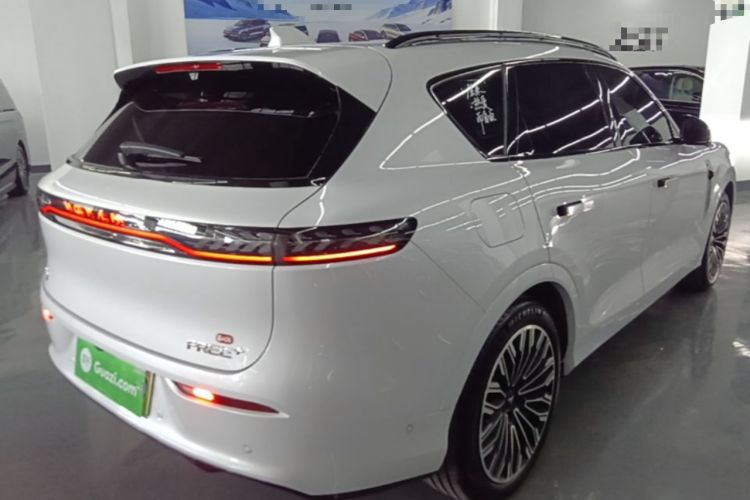 Used VOYAH FREE 2025 Model FREE+ Four-Wheel-Drive Qiankun Edition Rear Right 45 Deg