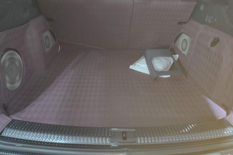 Used VOYAH FREE 2025 Model FREE+ Rear-Drive Qiankun Edition Trunk