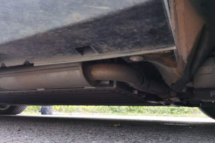 Used VOYAH Lantu Chiguang L 2026 Four-Wheel-Drive Ultra Chassis Front Right