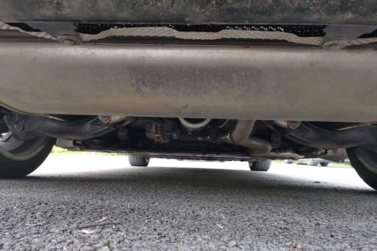 Used VOYAH Lantu Chiguang L 2026 Four-Wheel-Drive Ultra Chassis Rear