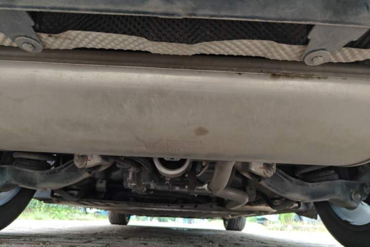Used VOYAH Lantu Chiguang L 2026 Four-Wheel-Drive Max Chassis Rear