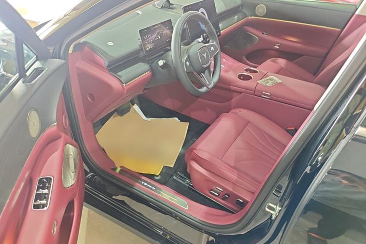 Used VOYAH Lantu Chiguang L 2026 Four-Wheel-Drive Ultra Driver Seat