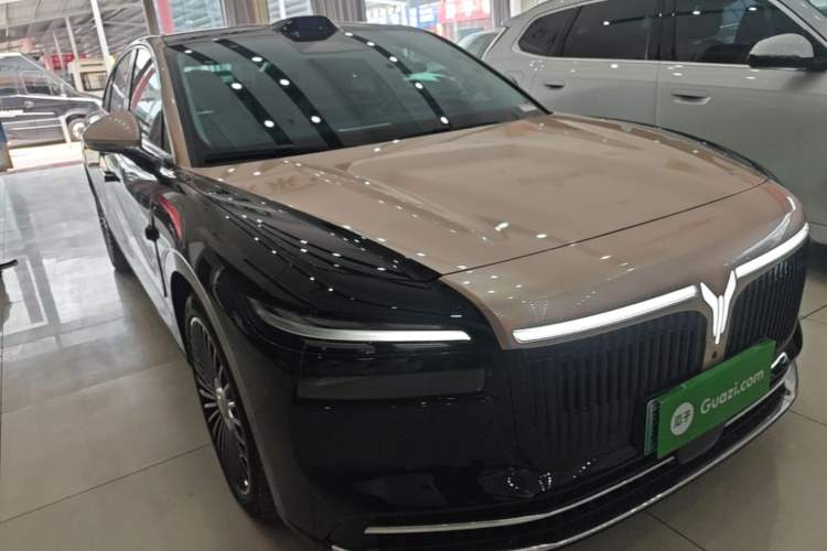 Used VOYAH Lantu Chiguang L 2026 Four-Wheel-Drive Ultra Exterior 1