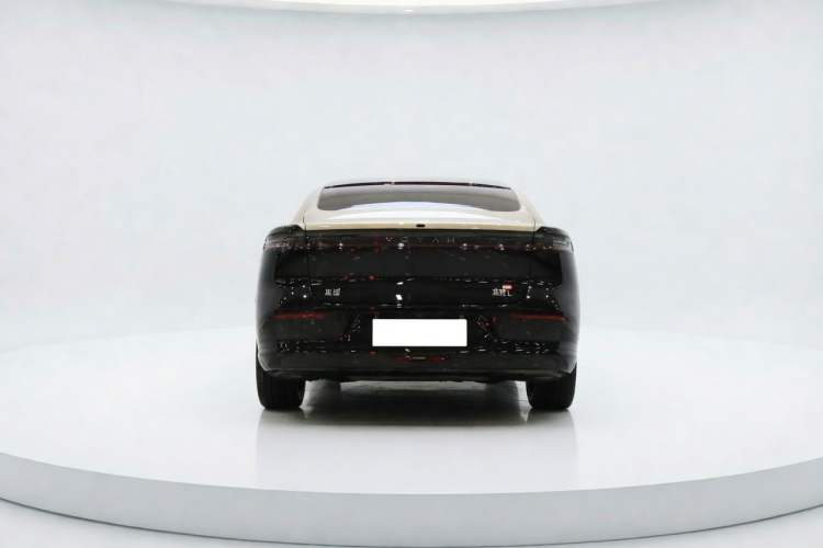 Used VOYAH Lantu Chiguang L 2026 Four-Wheel-Drive Ultra Exterior 4