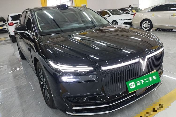Used VOYAH Lantu Chiguang L 2026 Four-Wheel-Drive Max Front Right 45 Deg