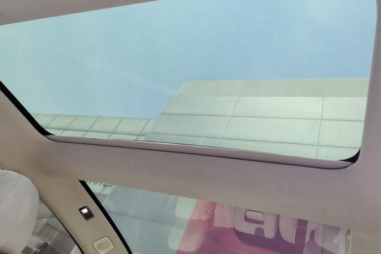 Used VOYAH Lantu Chiguang L 2026 Four-Wheel-Drive Ultra Headliner