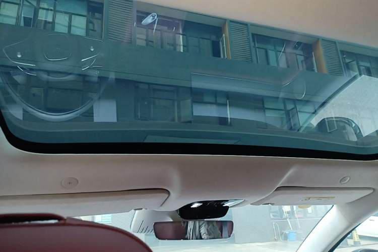 Used VOYAH Lantu Chiguang L 2026 Four-Wheel-Drive Ultra Headliner
