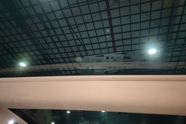 Used VOYAH Lantu Chiguang L 2026 Four-Wheel-Drive Ultra Headliner