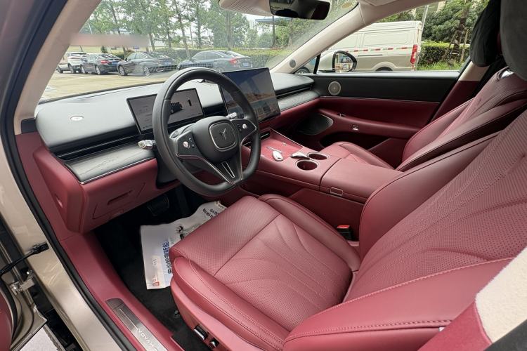 Used VOYAH Lantu Chiguang L 2026 Four-Wheel-Drive Ultra Interior 3