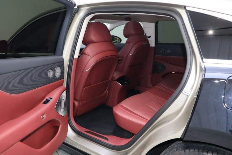 Used VOYAH Lantu Chiguang L 2026 Four-Wheel-Drive Ultra Interior 3