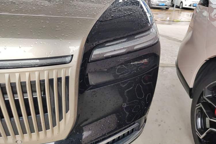 Used VOYAH Lantu Chiguang L 2026 Four-Wheel-Drive Ultra Left Front Headlight