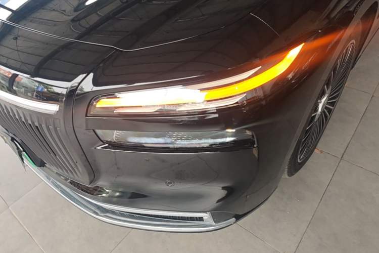Used VOYAH Lantu Chiguang L 2026 Four-Wheel-Drive Ultra Left Front Headlight