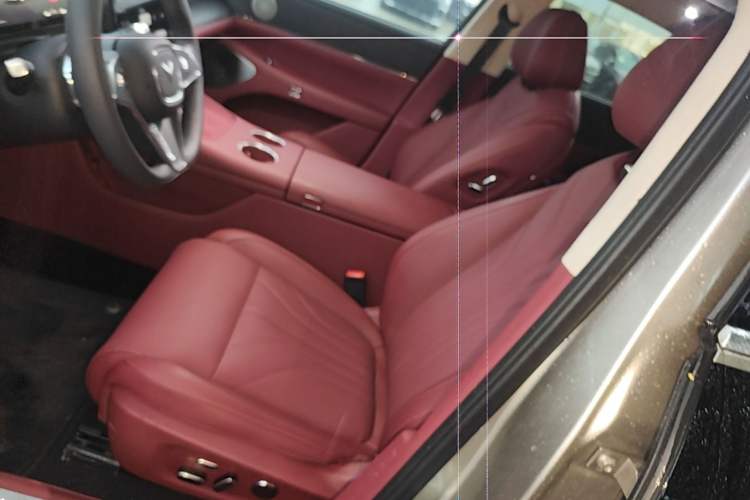 Used VOYAH Lantu Chiguang L 2026 Four-Wheel-Drive Ultra Left Front Seat