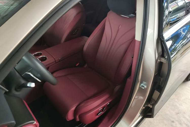 Used VOYAH Lantu Chiguang L 2026 Four-Wheel-Drive Ultra Left Front Seat