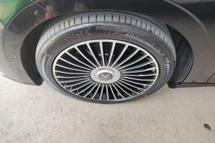 Used VOYAH Lantu Chiguang L 2026 Four-Wheel-Drive Ultra Left Front Wheel Hub