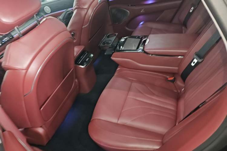 Used VOYAH Lantu Chiguang L 2026 Four-Wheel-Drive Ultra Left Rear Seat