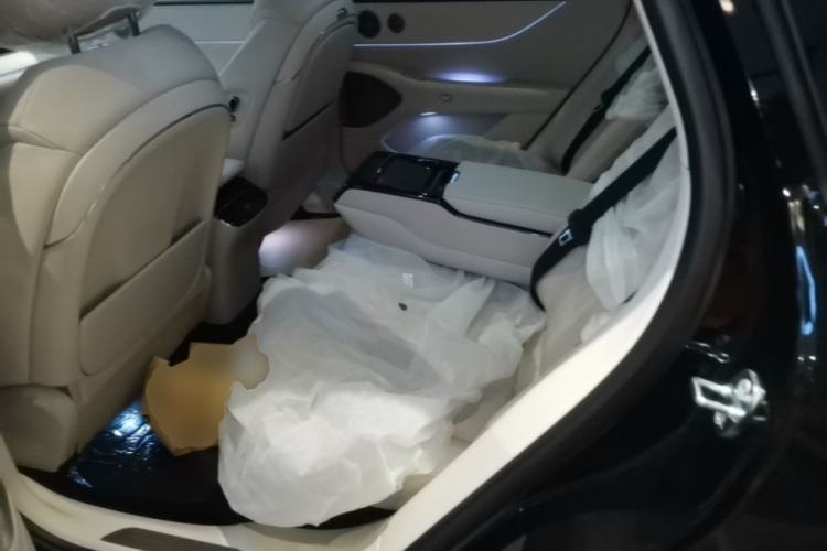 Used VOYAH Lantu Chiguang L 2026 Four-Wheel-Drive Ultra Left Rear Seat