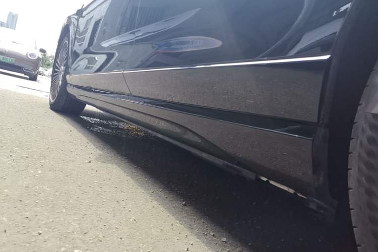 Used VOYAH Lantu Chiguang L 2026 Four-Wheel-Drive Ultra Left Side Sill