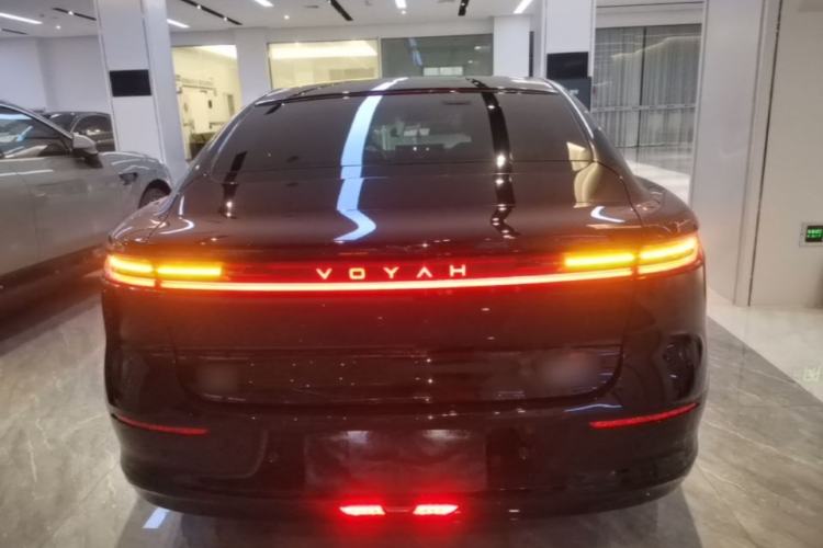 Used VOYAH Lantu Chiguang L 2026 Four-Wheel-Drive Ultra Rear