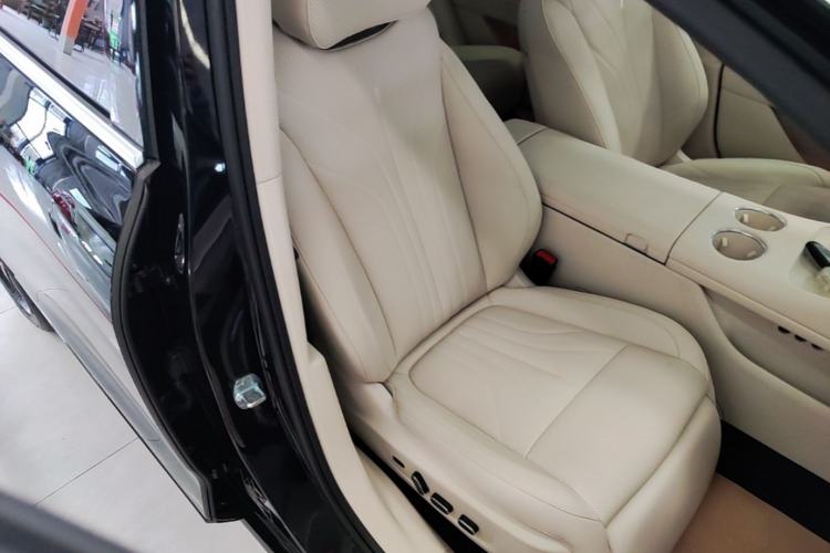 Used VOYAH Lantu Chiguang L 2026 Four-Wheel-Drive Max Right Front Seat