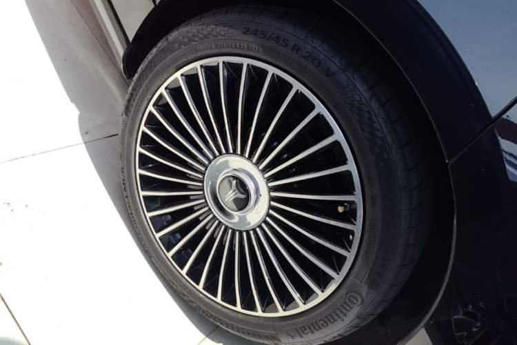 Used VOYAH Lantu Chiguang L 2026 Four-Wheel-Drive Ultra Right Rear Wheel Hub