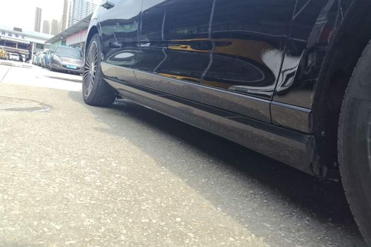 Used VOYAH Lantu Chiguang L 2026 Four-Wheel-Drive Ultra Right Side Sill
