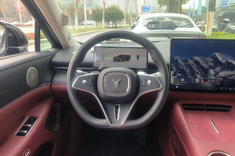 Used VOYAH Lantu Chiguang L 2026 Four-Wheel-Drive Ultra Steering Wheel
