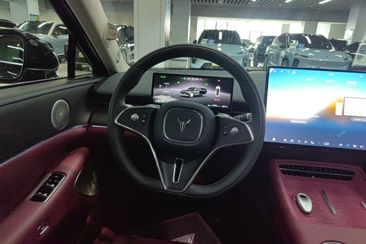 Used VOYAH Lantu Chiguang L 2026 Four-Wheel-Drive Ultra Steering Wheel