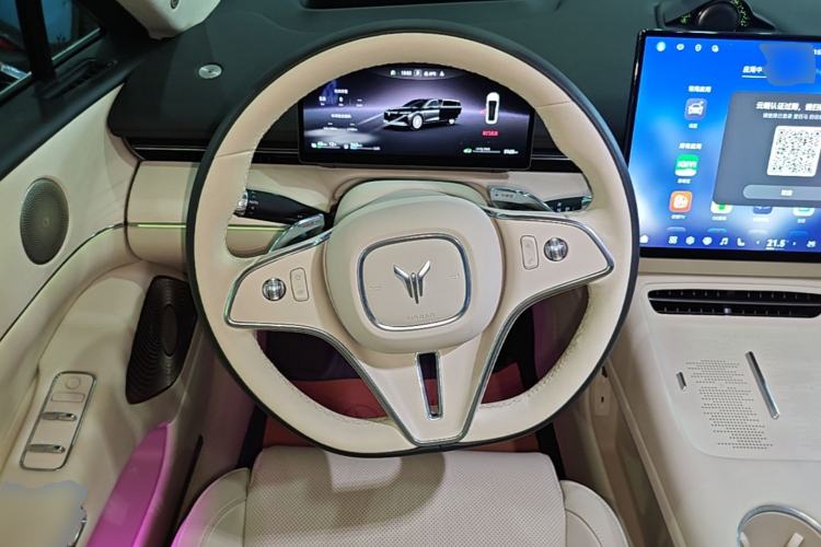 Used VOYAH Lantu Chiguang L 2026 Four-Wheel-Drive Ultra Steering Wheel