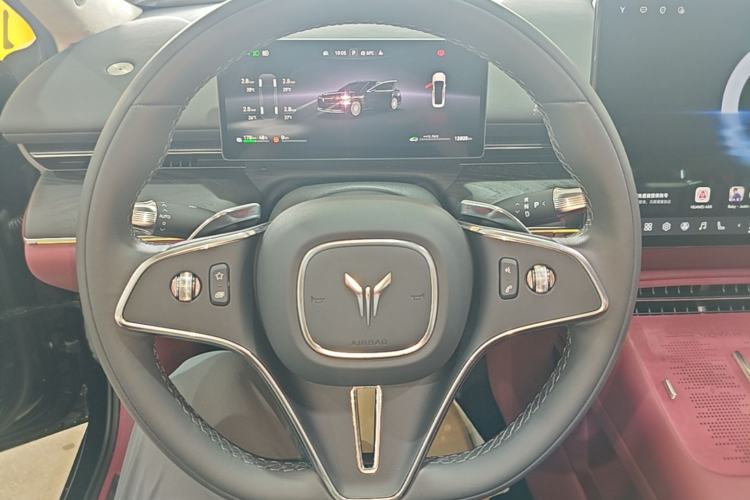 Used VOYAH Lantu Chiguang L 2026 Four-Wheel-Drive Ultra Steering Wheel