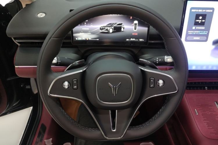 Used VOYAH Lantu Chiguang L 2026 Four-Wheel-Drive Ultra Steering Wheel