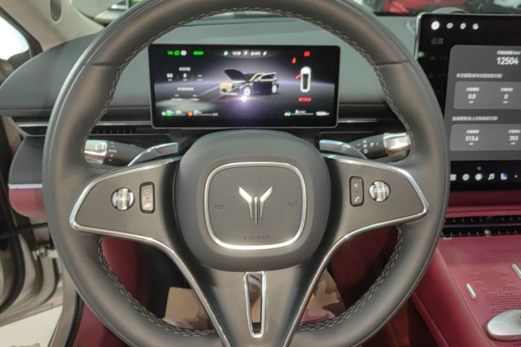 Used VOYAH Lantu Chiguang L 2026 Four-Wheel-Drive Ultra Steering Wheel
