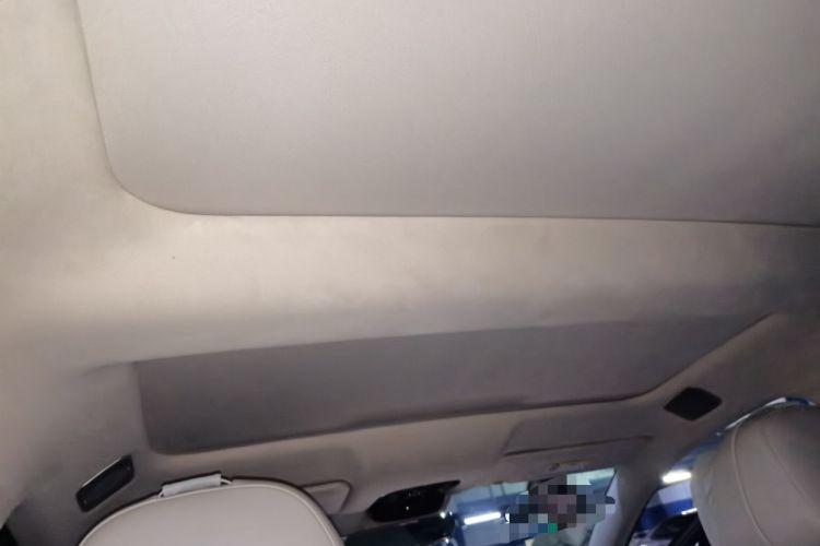 Used VOYAH Lantu Chiguang L 2026 Four-Wheel-Drive Ultra Headliner