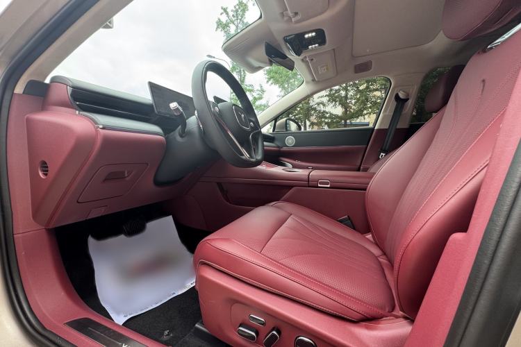 Used VOYAH Lantu Chiguang L 2026 Four-Wheel-Drive Ultra Interior 5