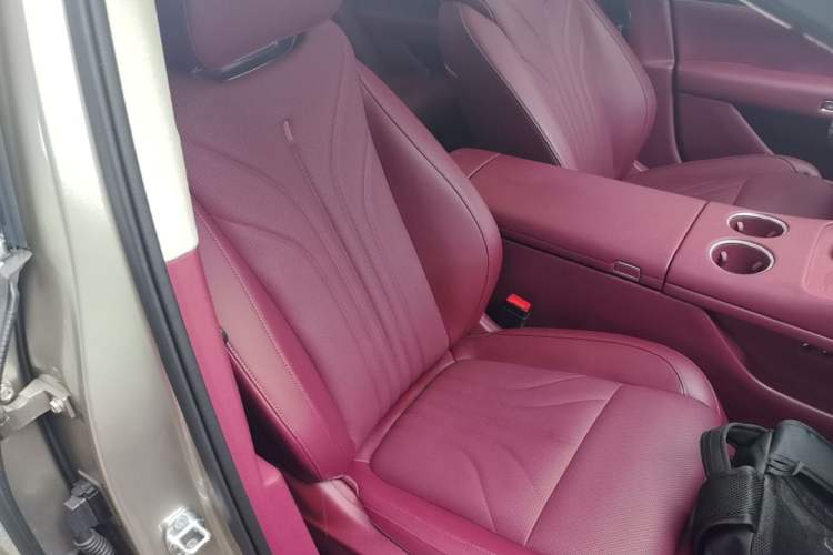 Used VOYAH Lantu Chiguang L 2026 Four-Wheel-Drive Ultra Right Front Seat