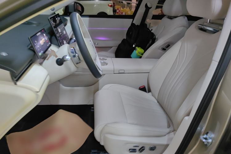 Used VOYAH Lantu Chiguang L 2026 Four-Wheel-Drive Max Left Front Seat