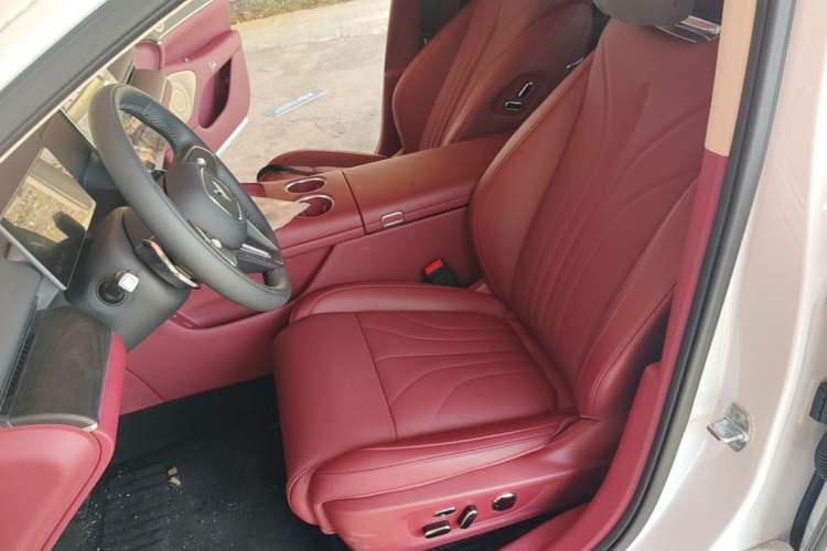 Used VOYAH Lantu Chiguang L 2026 Four-Wheel-Drive Ultra Left Front Seat