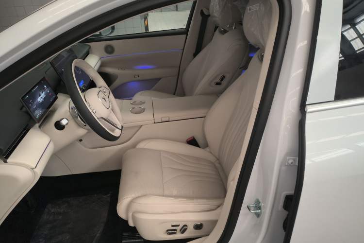 Used VOYAH Lantu Chiguang L 2026 Four-Wheel-Drive Ultra Left Front Seat