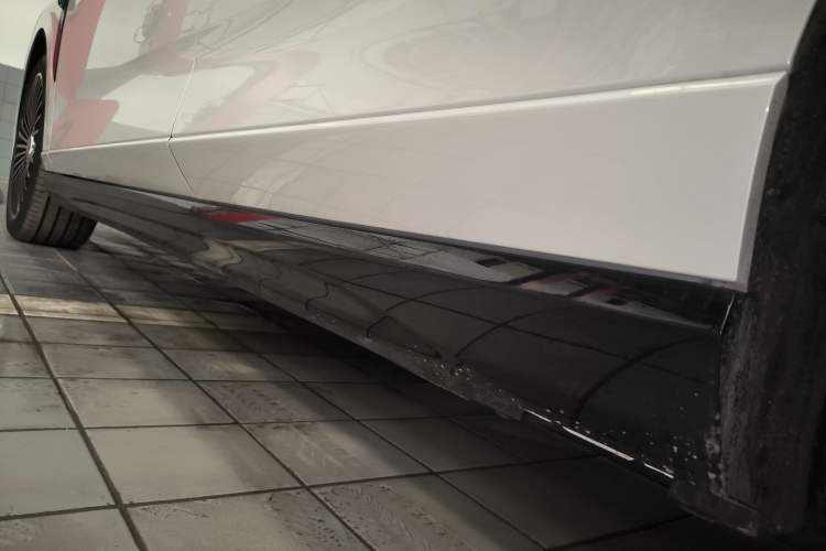 Used VOYAH Lantu Chiguang L 2026 Four-Wheel-Drive Ultra Left Side Sill