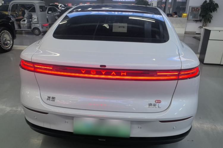 Used VOYAH Lantu Chiguang L 2026 Four-Wheel-Drive Ultra Rear