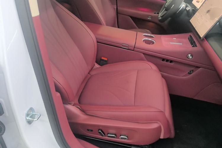 Used VOYAH Lantu Chiguang L 2026 Four-Wheel-Drive Ultra Right Front Seat