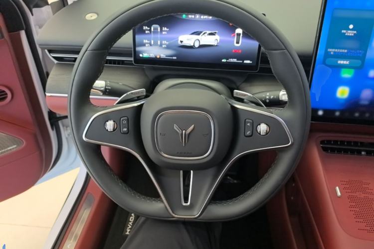 Used VOYAH Lantu Chiguang L 2026 Four-Wheel-Drive Ultra Steering Wheel