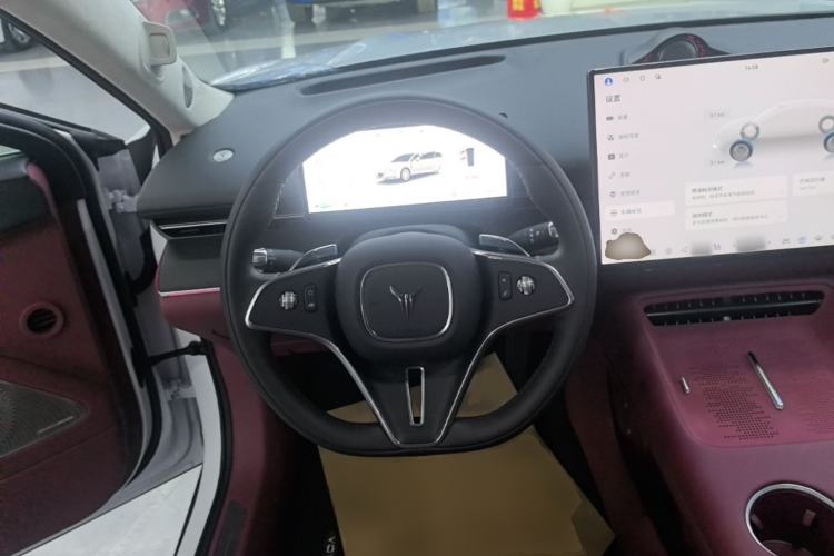 Used VOYAH Lantu Chiguang L 2026 Four-Wheel-Drive Ultra Steering Wheel