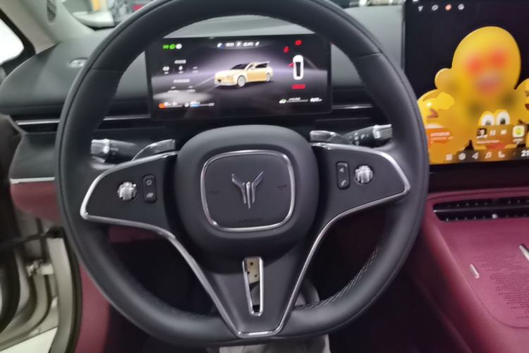 Used VOYAH Lantu Chiguang L 2026 Four-Wheel-Drive Max Steering Wheel
