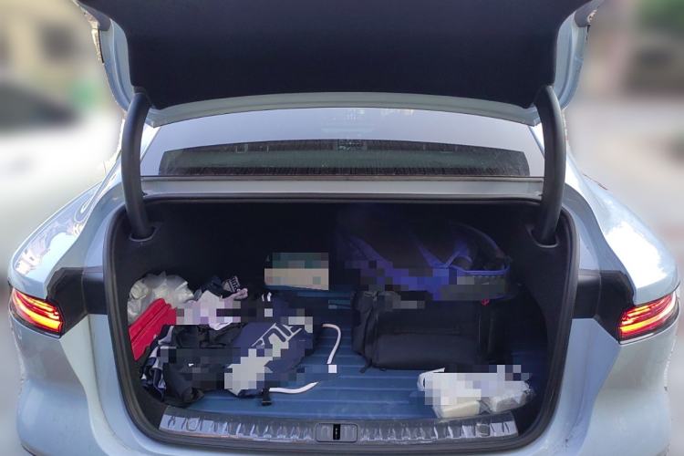 Used VOYAH PASSION 2023 Four-Wheel Drive Flagship Edition Trunk